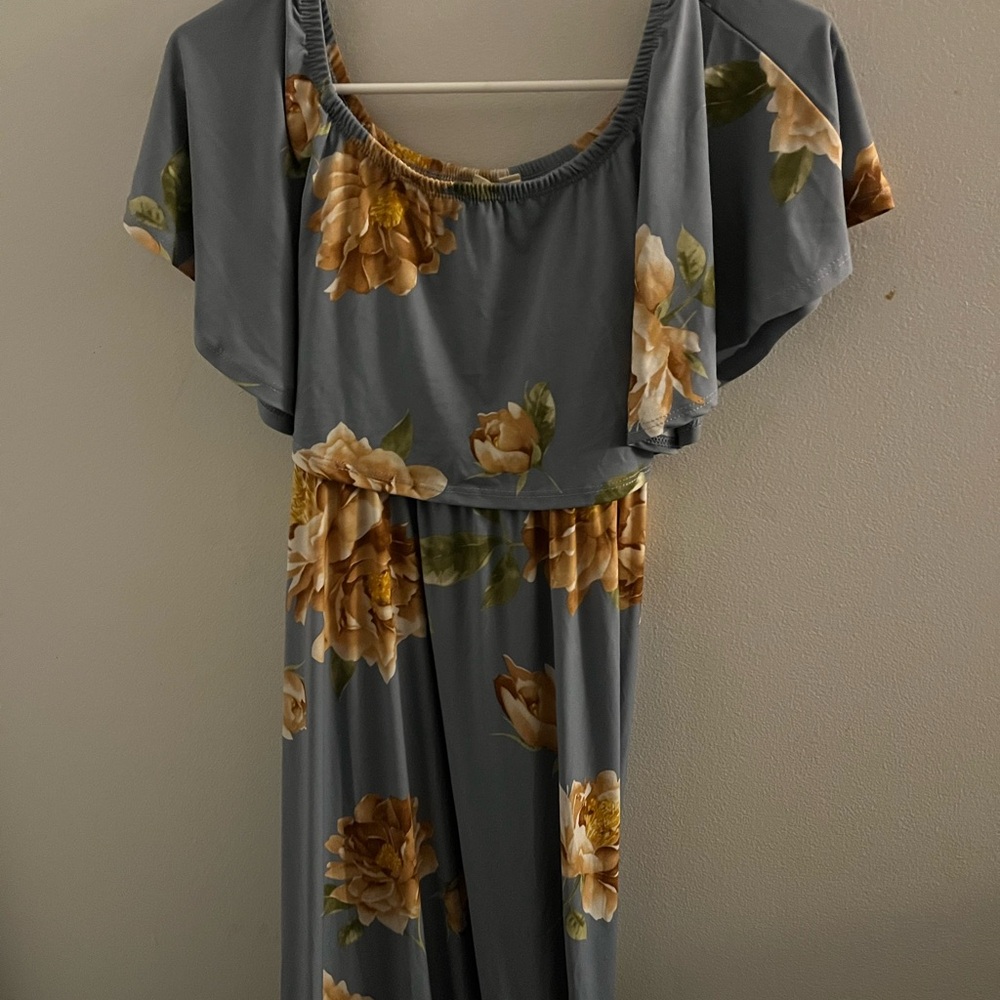 Hello Miz Off the Shoulder Maternity Maxi Dress Size Small Blue Floral